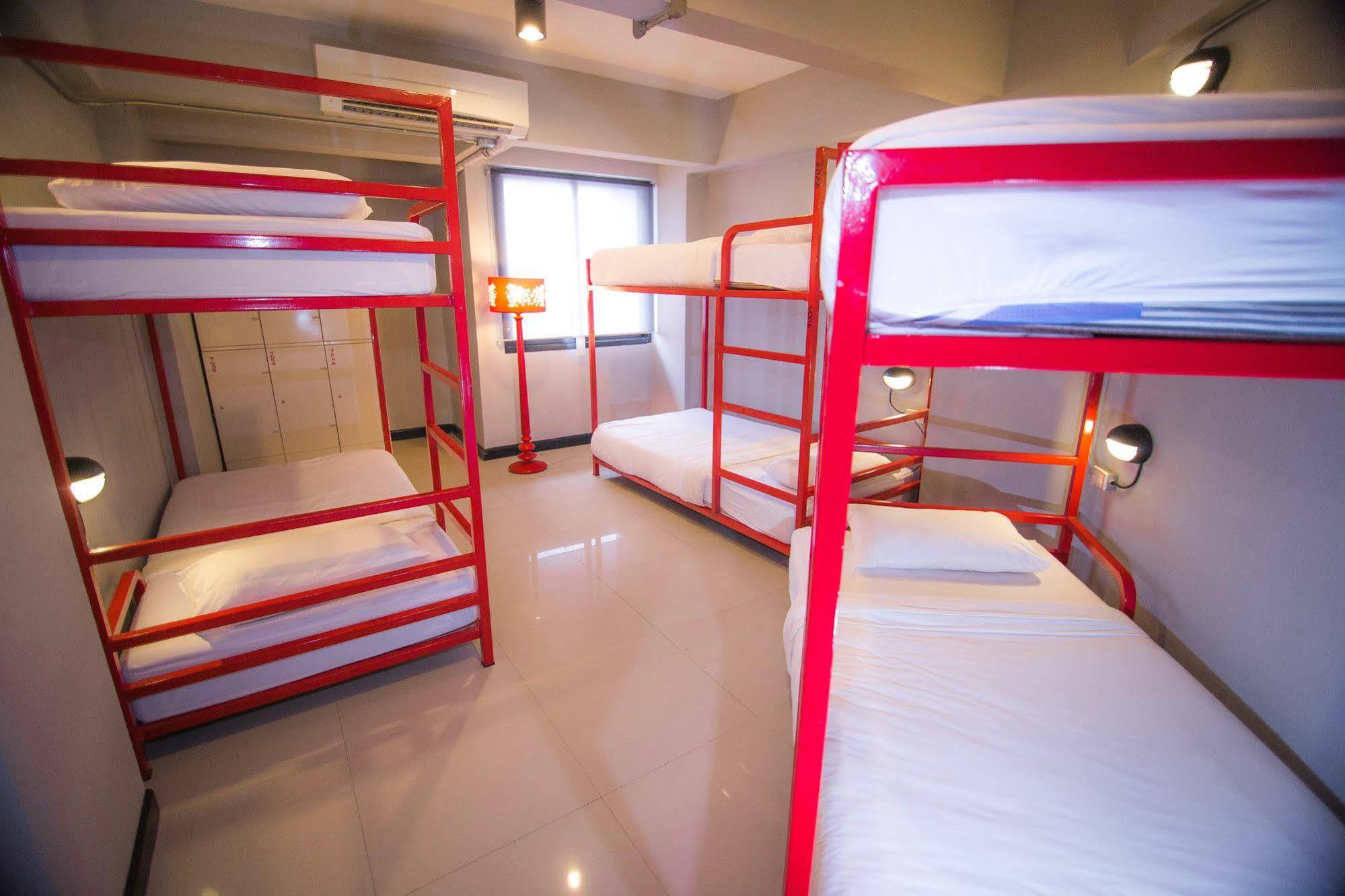 So Hostel Chiang Mai Bagian luar foto